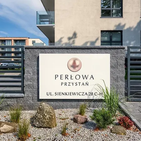 Zlota Perla Z Parkingiem 16 E Perlowa Przystan -