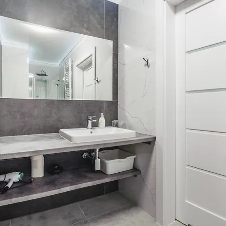 Zlota Perla Z Parkingiem 16 E Perlowa Przystan - Apartamento Kołobrzeg