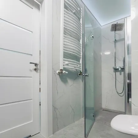 Zlota Perla Z Parkingiem 16 E Perlowa Przystan - Apartamento Kołobrzeg