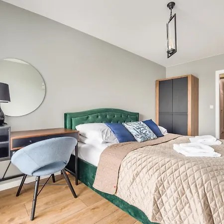 Zlota Perla Z Parkingiem 16 E Perlowa Przystan - コウォブジェク